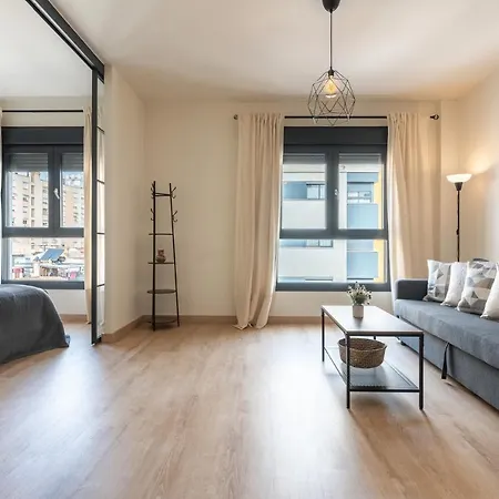 Malagasuite Comfortable 4 * מאלגה