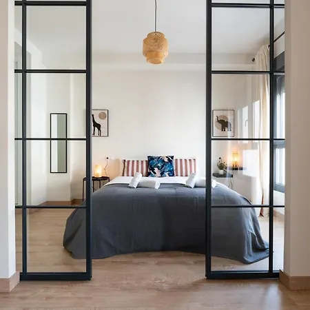 Malagasuite Comfortable 4 * מאלגה