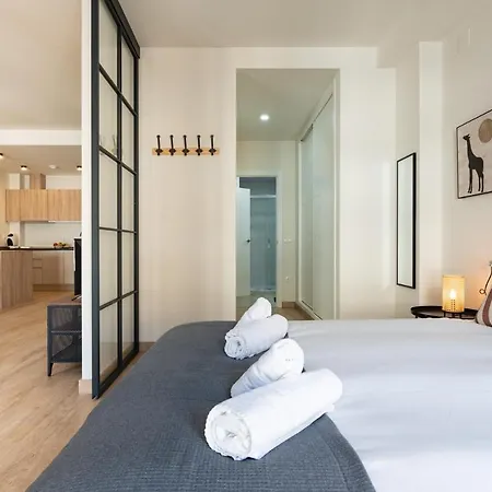 Malagasuite Comfortable 4 דירה